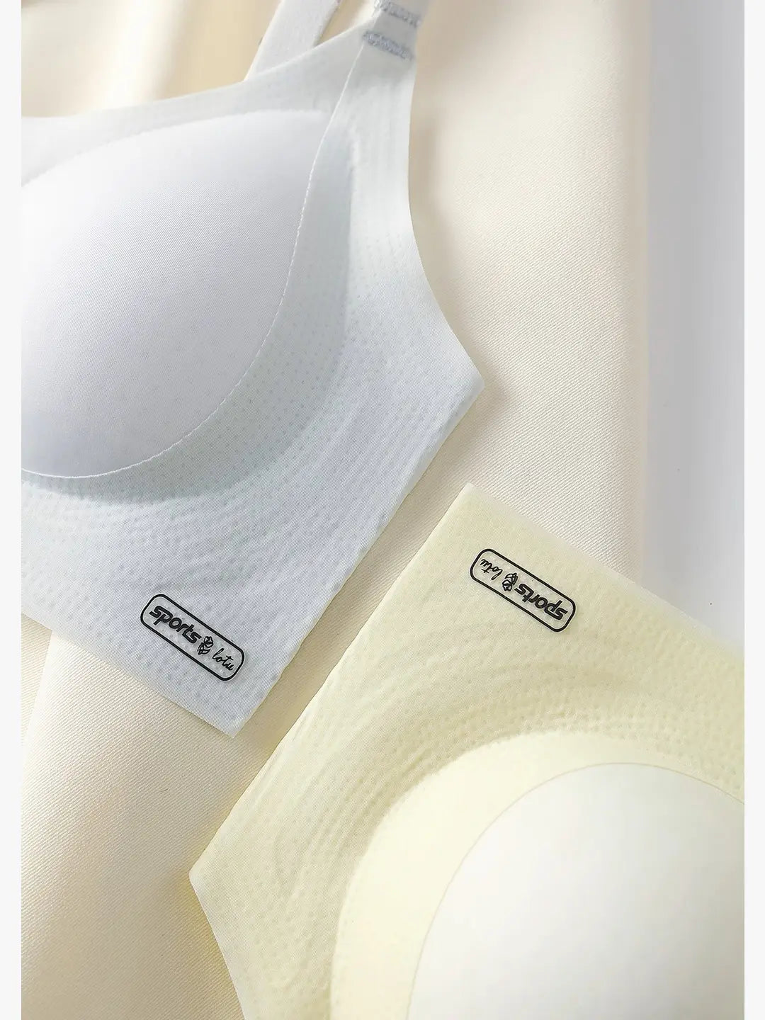 Texlina Women’s Seamless Mesh Panel Bra – AeroLift™ ComfortFit Series( 12 PCS/Pack)