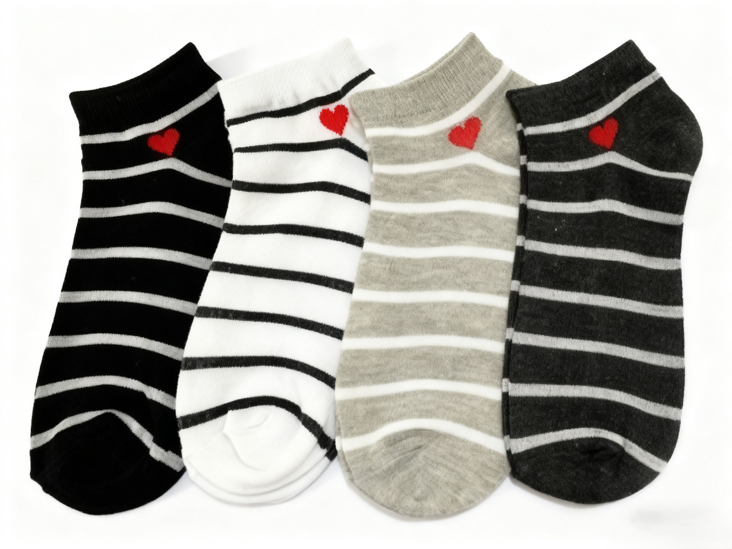 Women's Low-Cut Striped Ankle Socks with Heart Accent 1CTN