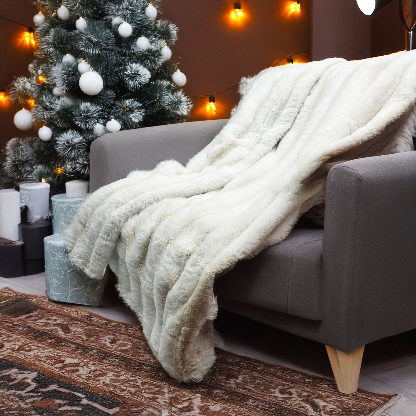Ultra Soft Faux Rabbit Fur Throw Blanket, White, Queen Size (60" x 80" / 150 x 200 cm)