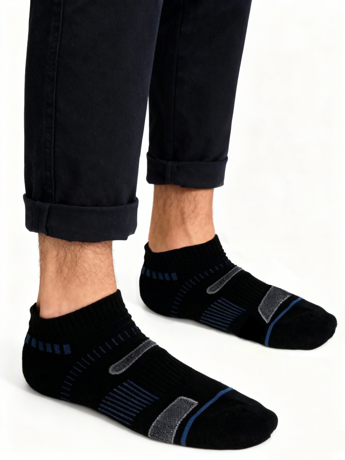 Mens Cushioned Athletic Low-Cut Socks  Moisture-Wicking