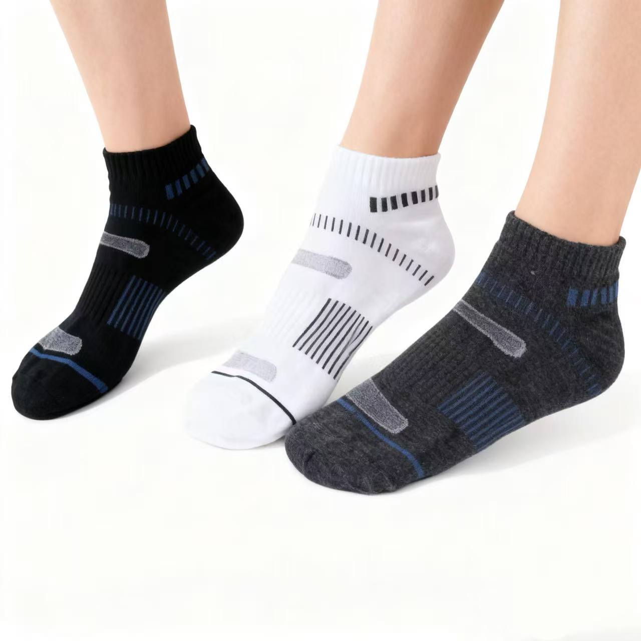 Mens Cushioned Athletic Low-Cut Socks  Moisture-Wicking